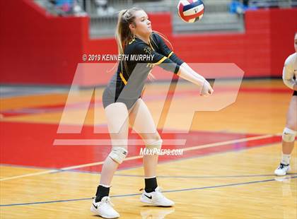 Thumbnail 1 in Midlothian vs Forney (UIL 5A Regional Quarterfinal) photogallery.