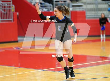 Thumbnail 1 in Midlothian vs Forney (UIL 5A Regional Quarterfinal) photogallery.