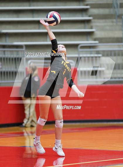 Thumbnail 1 in Midlothian vs Forney (UIL 5A Regional Quarterfinal) photogallery.