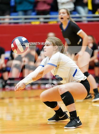 Thumbnail 3 in Midlothian vs Forney (UIL 5A Regional Quarterfinal) photogallery.