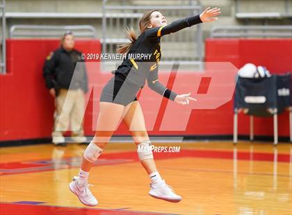 Thumbnail 3 in Midlothian vs Forney (UIL 5A Regional Quarterfinal) photogallery.