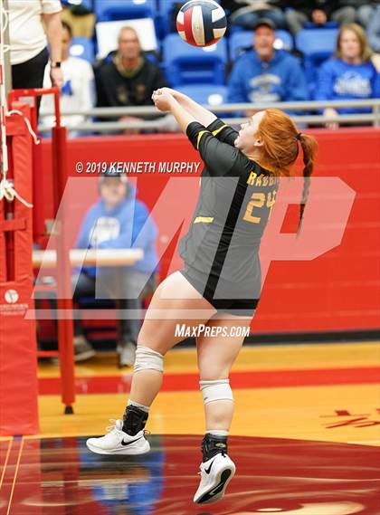 Thumbnail 3 in Midlothian vs Forney (UIL 5A Regional Quarterfinal) photogallery.