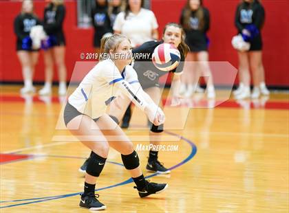 Thumbnail 3 in Midlothian vs Forney (UIL 5A Regional Quarterfinal) photogallery.