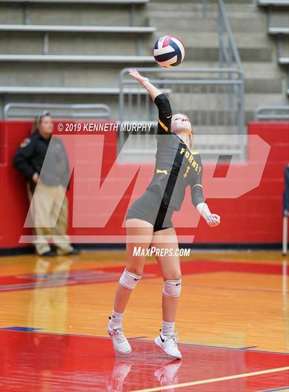 Thumbnail 3 in Midlothian vs Forney (UIL 5A Regional Quarterfinal) photogallery.
