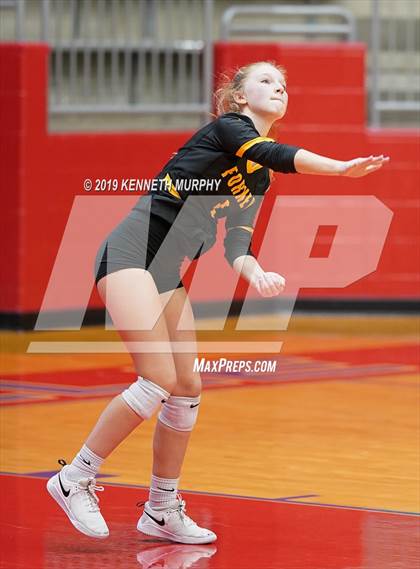 Thumbnail 1 in Midlothian vs Forney (UIL 5A Regional Quarterfinal) photogallery.