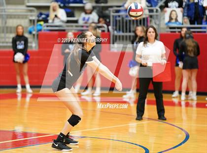 Thumbnail 3 in Midlothian vs Forney (UIL 5A Regional Quarterfinal) photogallery.