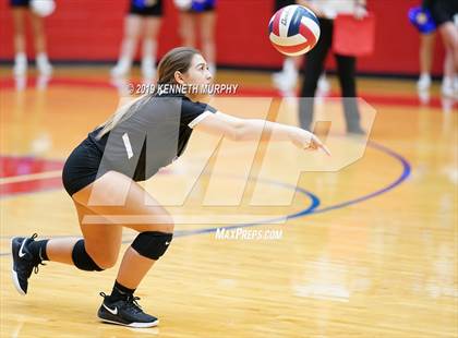 Thumbnail 1 in Midlothian vs Forney (UIL 5A Regional Quarterfinal) photogallery.