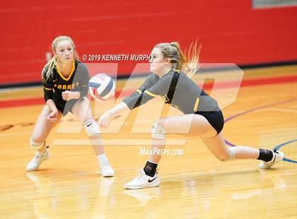 Thumbnail 3 in Midlothian vs Forney (UIL 5A Regional Quarterfinal) photogallery.