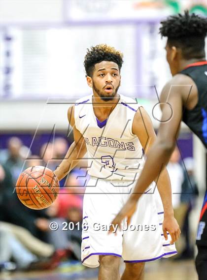 Thumbnail 3 in Folsom @ Sacramento (CIF NorCal Regional Open Division Quarterfinal) photogallery.