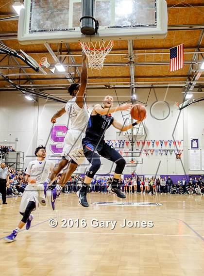 Thumbnail 3 in Folsom @ Sacramento (CIF NorCal Regional Open Division Quarterfinal) photogallery.