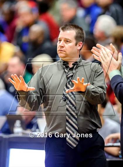 Thumbnail 2 in Folsom @ Sacramento (CIF NorCal Regional Open Division Quarterfinal) photogallery.