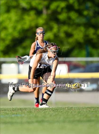 Thumbnail 3 in New Fairfield vs East Lyme (CIAC Class M Quarterfinal) photogallery.