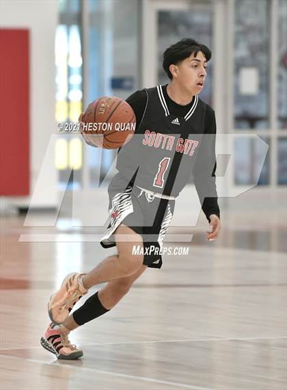 Thumbnail 2 in Sonora vs. South Gate (Rumble 4 Rosecrans) photogallery.