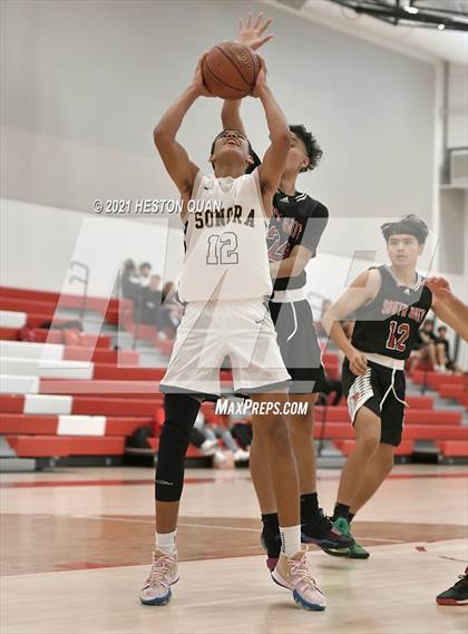 Thumbnail 2 in Sonora vs. South Gate (Rumble 4 Rosecrans) photogallery.