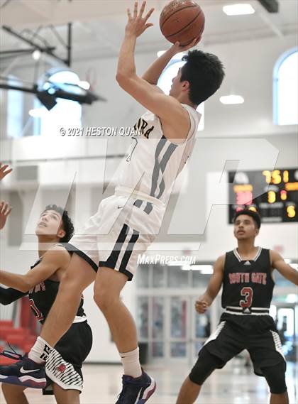 Thumbnail 1 in Sonora vs. South Gate (Rumble 4 Rosecrans) photogallery.