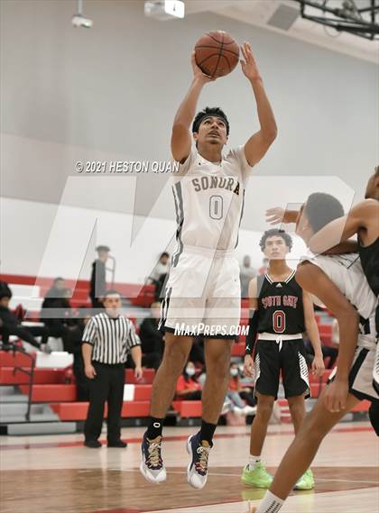 Thumbnail 3 in Sonora vs. South Gate (Rumble 4 Rosecrans) photogallery.