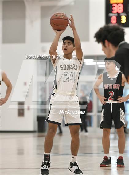 Thumbnail 2 in Sonora vs. South Gate (Rumble 4 Rosecrans) photogallery.