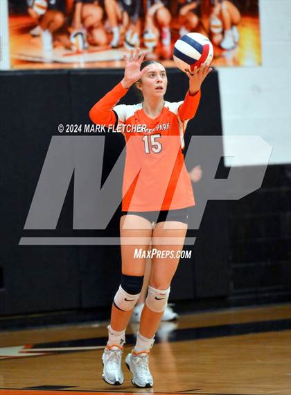 Thumbnail 3 in Winter Park vs Hagerty (FHSAA 7A Region 1 Regional Semifinal) photogallery.