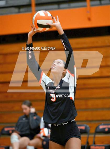 Thumbnail 3 in Winter Park vs Hagerty (FHSAA 7A Region 1 Regional Semifinal) photogallery.
