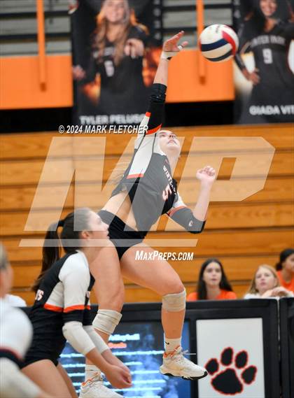 Thumbnail 3 in Winter Park vs Hagerty (FHSAA 7A Region 1 Regional Semifinal) photogallery.