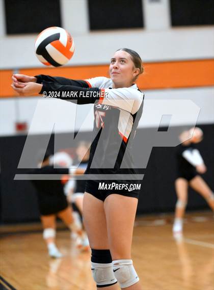 Thumbnail 1 in Winter Park vs Hagerty (FHSAA 7A Region 1 Regional Semifinal) photogallery.