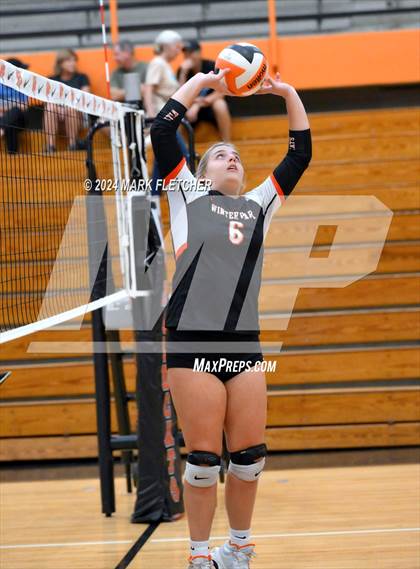 Thumbnail 1 in Winter Park vs Hagerty (FHSAA 7A Region 1 Regional Semifinal) photogallery.