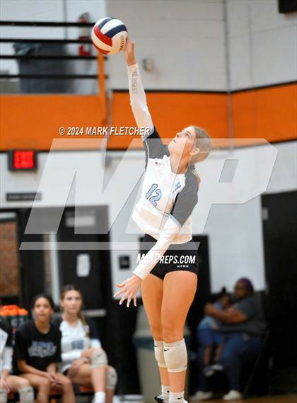 Thumbnail 3 in Winter Park vs Hagerty (FHSAA 7A Region 1 Regional Semifinal) photogallery.