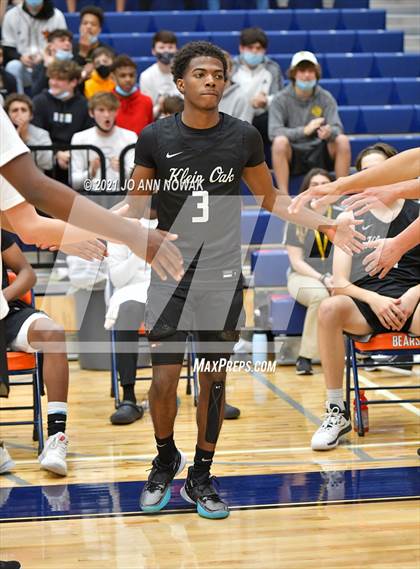 Thumbnail 1 in Cypress Woods vs. Klein Oak (UIL 6A Bi-District Playoff) photogallery.
