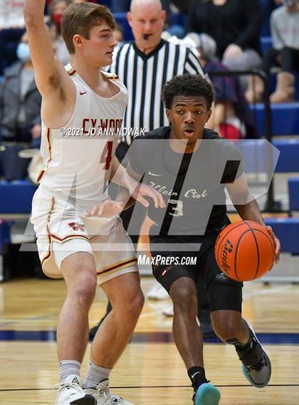 Thumbnail 2 in Cypress Woods vs. Klein Oak (UIL 6A Bi-District Playoff) photogallery.
