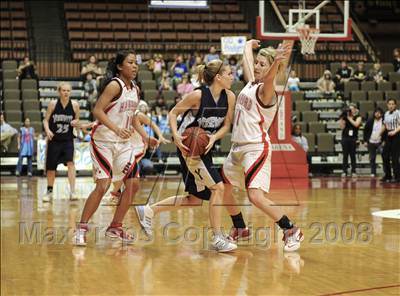Thumbnail 3 in Hanford vs. Yosemite (CIF CS D3 Final) photogallery.