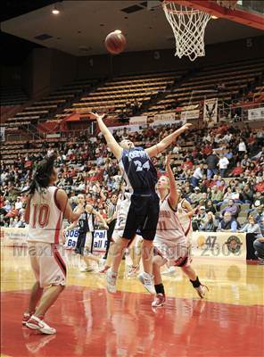 Thumbnail 2 in Hanford vs. Yosemite (CIF CS D3 Final) photogallery.