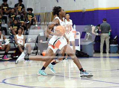Thumbnail 3 in Mojave vs Democracy Prep (Battle Born Classic) photogallery.