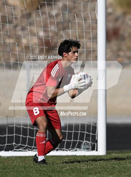 Thumbnail 3 in Hug vs. Coronado (NIAA 5A Championship) photogallery.
