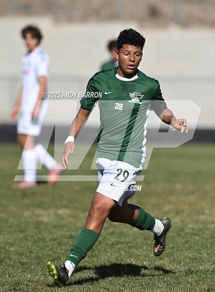 Thumbnail 3 in Hug vs. Coronado (NIAA 5A Championship) photogallery.