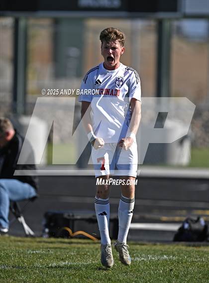 Thumbnail 3 in Hug vs. Coronado (NIAA 5A Championship) photogallery.