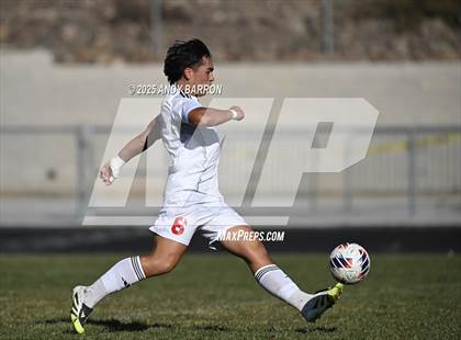 Thumbnail 1 in Hug vs. Coronado (NIAA 5A Championship) photogallery.