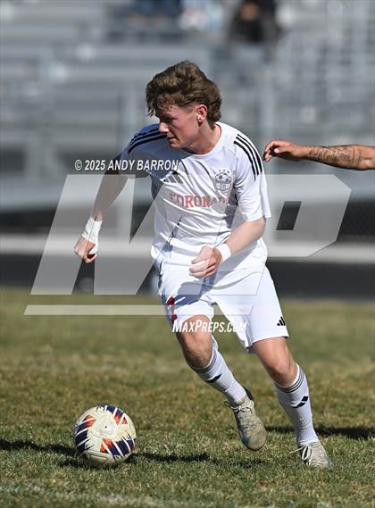 Thumbnail 1 in Hug vs. Coronado (NIAA 5A Championship) photogallery.