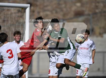 Thumbnail 2 in Hug vs. Coronado (NIAA 5A Championship) photogallery.