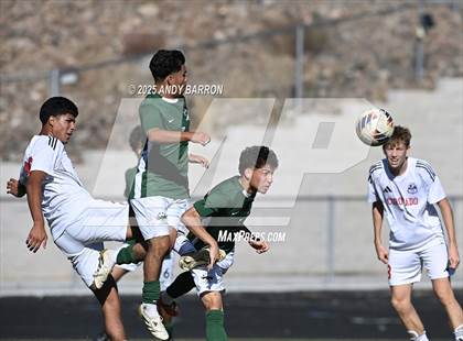 Thumbnail 3 in Hug vs. Coronado (NIAA 5A Championship) photogallery.