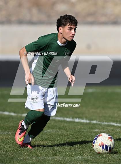 Thumbnail 1 in Hug vs. Coronado (NIAA 5A Championship) photogallery.