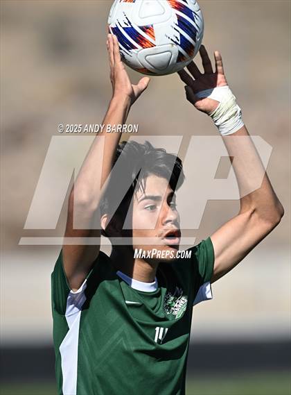 Thumbnail 3 in Hug vs. Coronado (NIAA 5A Championship) photogallery.