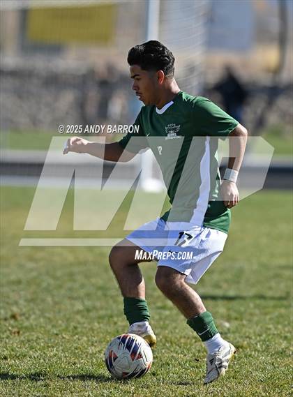 Thumbnail 2 in Hug vs. Coronado (NIAA 5A Championship) photogallery.