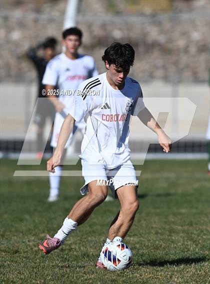 Thumbnail 2 in Hug vs. Coronado (NIAA 5A Championship) photogallery.