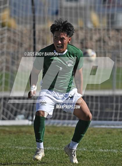 Thumbnail 2 in Hug vs. Coronado (NIAA 5A Championship) photogallery.