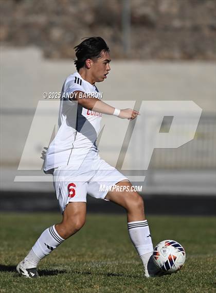 Thumbnail 3 in Hug vs. Coronado (NIAA 5A Championship) photogallery.