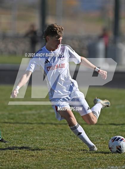 Thumbnail 2 in Hug vs. Coronado (NIAA 5A Championship) photogallery.