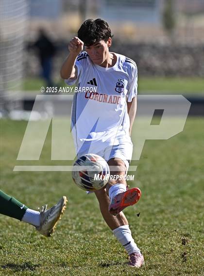 Thumbnail 1 in Hug vs. Coronado (NIAA 5A Championship) photogallery.