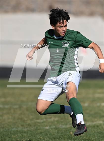 Thumbnail 2 in Hug vs. Coronado (NIAA 5A Championship) photogallery.