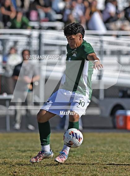 Thumbnail 1 in Hug vs. Coronado (NIAA 5A Championship) photogallery.