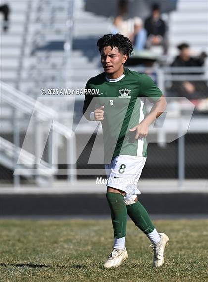 Thumbnail 1 in Hug vs. Coronado (NIAA 5A Championship) photogallery.